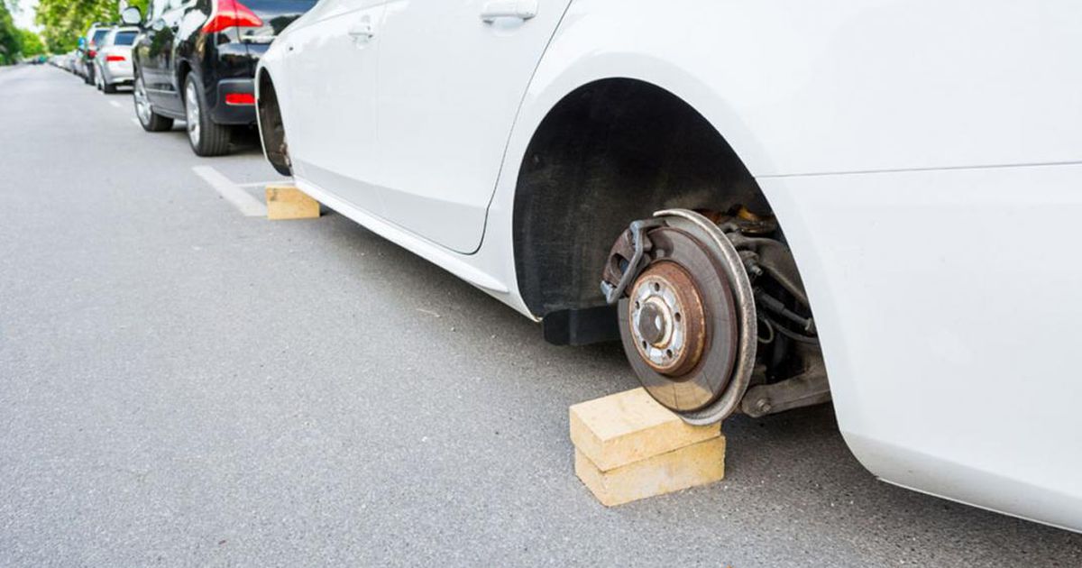 Crisis por los neumáticos: roba ruedas atacan en Funes